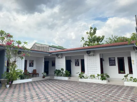 Eternal Rooms Отели рядом с достопримечательностью «Udayana»