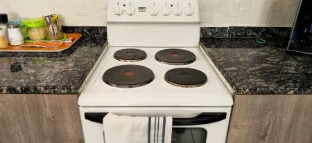 Eagle Weavers Nest Отели в г. Simonga