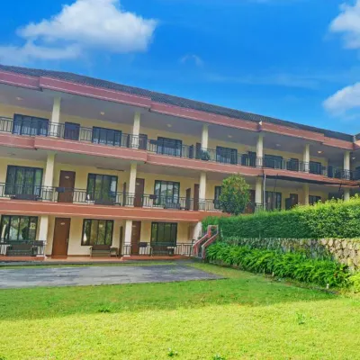 Ken Hotel by Tripletree Hotels near Warung Kaleng