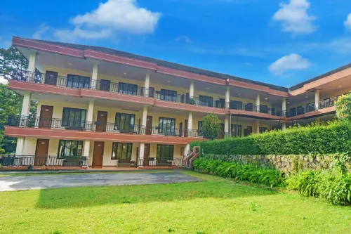 Tripletree Ken Hotel