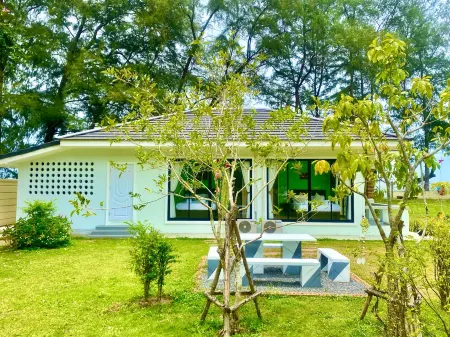 Leelavadee Villa Sea Views