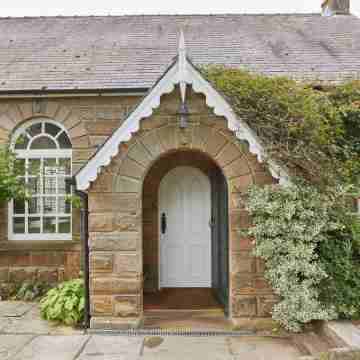 Host & Stay | Dunsley Chapel Hotel Exterior