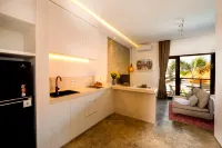 Harmoni Lane Studios - Kondo