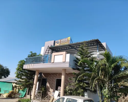 Verulai Hotel Retreat homestay Hotels in Verul