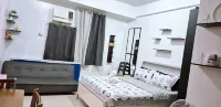 Vienna's Condotel 101 Newport Blvd - Guest houses