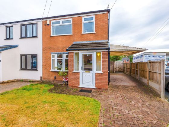 3-Bed Westhoughton | M61 | Driveway Parking