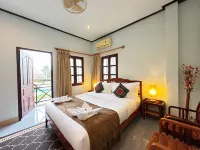 Anlan Hotel Hotel dekat The Bamboo Experience