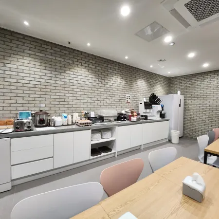 TWOSOME STAY Отели рядом с достопримечательностью «Стадион Чонджу»