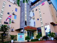 Hilton Euphoria Hotel Hotels near Nasfat Ayobo Bada Isefun Branch