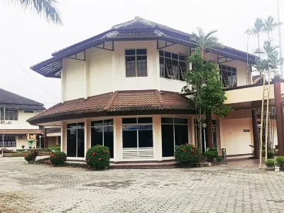 Hotel Wijaya Purwokerto Hoteller i South Purwokerto