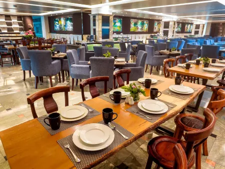 Grand Sya Hotel Отели в г. Палу