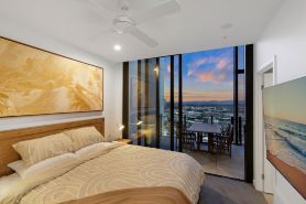 Skyline Showdown - Views, Games & Vibes