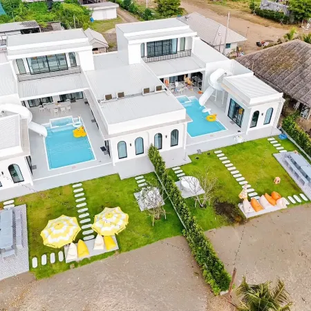 Mar Coral Pool Villa Отели рядом с достопримечательностью «Пляж Чао-Самран»