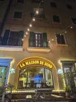 La Maison De Dino Hotels & Apartments Hotel a 