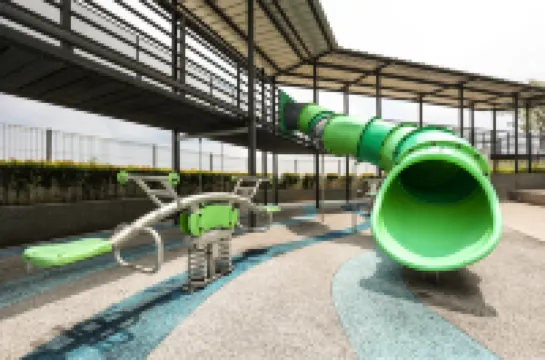 The Edge Residence by Favspace