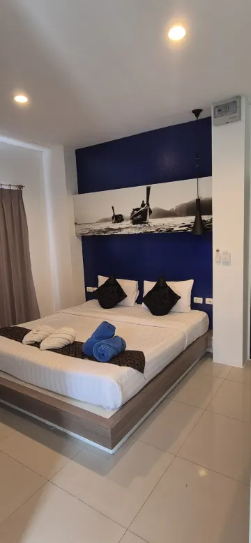 ห้องซูพีเรียร์ เตียงใหญ่ 1 เตียง