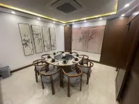 Oriental Hotel - breakfast