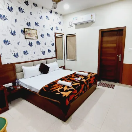 Hotel Babylon Regency