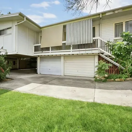 Modern 2BR in Highgate Hill near Brisbane CBD
