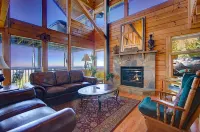 Best Views in Sevierville! 1b/2ba + Loft! Hot Tub.