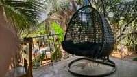 Mayra Retreat