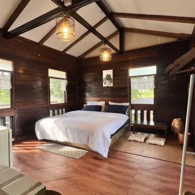 Mocha Latte Homestay & Cafe Hotels near Wat Rong Khun