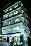 9 RAYA Hotel - Parking