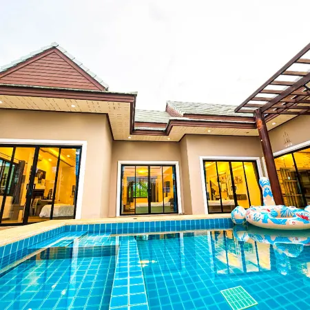 Pran suk pool villa