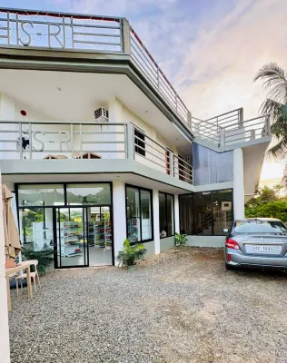 BOSS BABE NACPAN BEACH HOUSE - de playa