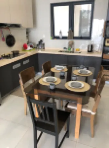 City Center, beach, dining and shopping, WIFI, 3 bedroom and 3 bathrooms