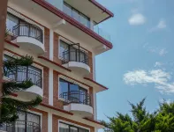 Temple Himalaya Hotel and Spa فنادق في 