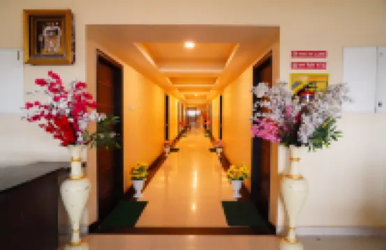 VJR Mahal และ Vinayagam Residency