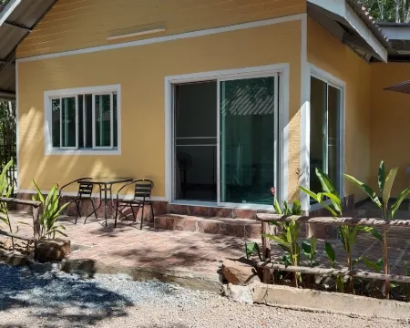 บ้านน้ำทิพย์โฮมสเตย์ตรัง โรงแรมในอำเภอ สิเกา