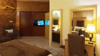 Grand Peace House III - 2-Star