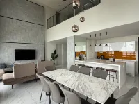 Penthouse @ top hill beside Genting Resort World