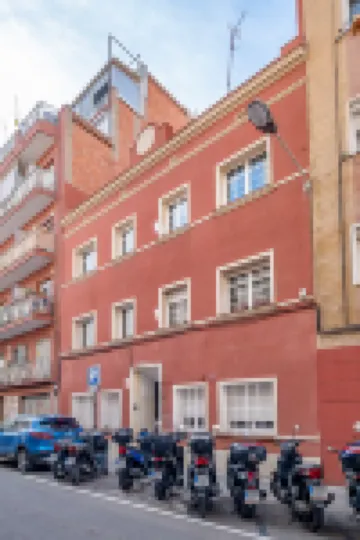 Caliu Apartments Barcelona - Fira Hotels near Museo de Hospitalet de Llobregat