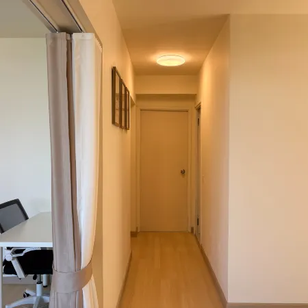 Nordic Minimal | 3BR Tub • Near Impact Arena • DMK