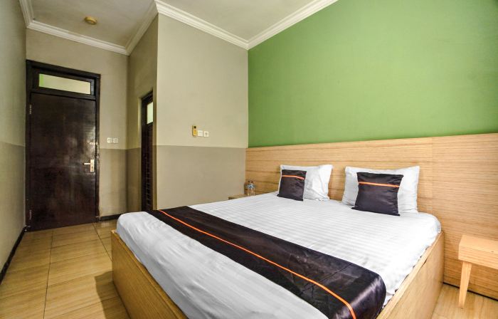 Hotel O near Juanda Airport formerly Azzahra Guest House Family