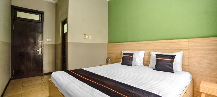 Hotel O near Juanda Airport formerly Azzahra Guest House Family Ξενοδοχεία στην πόλη Sedati