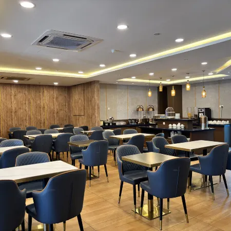 Golden Nasmir Hotel