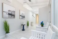 The Hamptons Paddington Home Hotels in Edgecliff