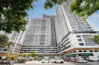 LuxAura Apartment