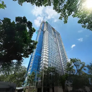 Yumi's Intimate Abode