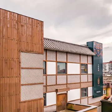 HotelArrive Jeonju Sihwayeonpung Отели рядом с достопримечательностью «Jeondong Catholic Church»