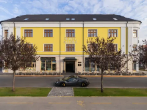 Hotel Allora Hotels near Ferenc Liszt Intl. Airport