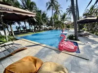 SUNSHINE BEACH RESORT - pantai