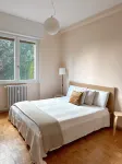 Como lake view/ktcn/AC/WiFI/free Parking