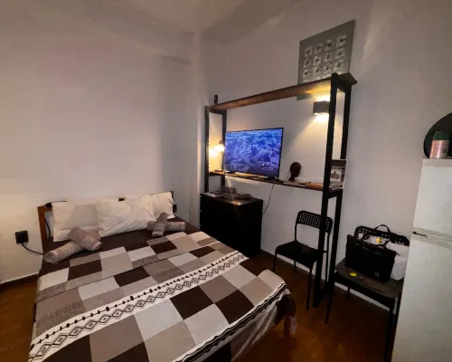 Cozy Apartment in Kypselii: 1000Mbps Fiber Wi-Fi Các khách sạn ở Athens
