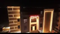 CHOZHA PALACE PREMIUM ROOMS AC - Wi-Fi