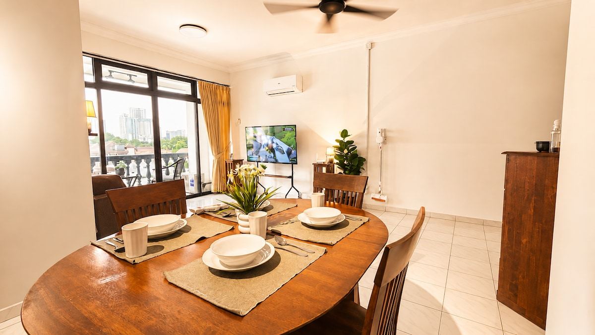 Georgetown City Centre [Macalister] 3 BR 3 free Car Park